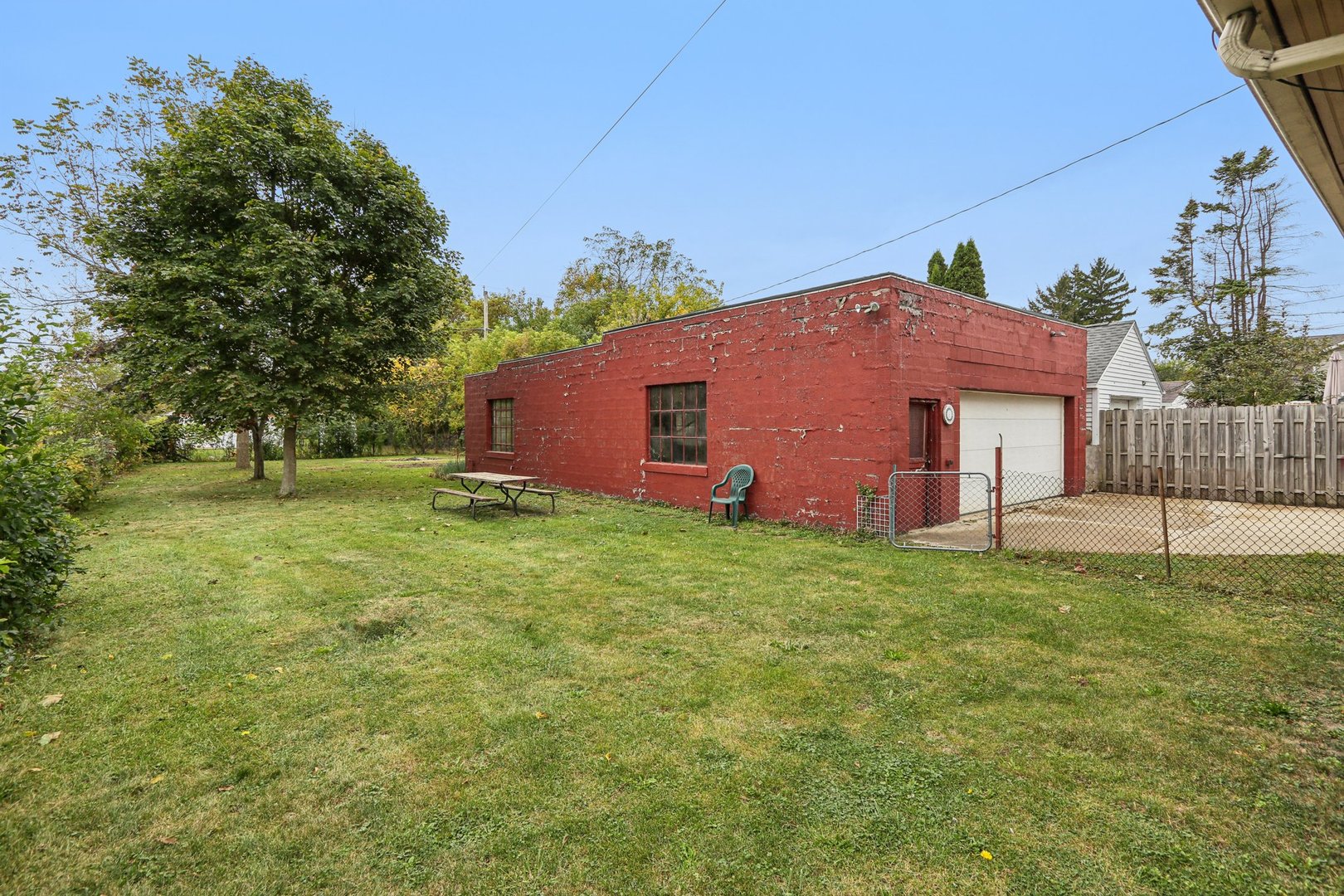 1533 Kremer Avenue, Racine, WI 53402