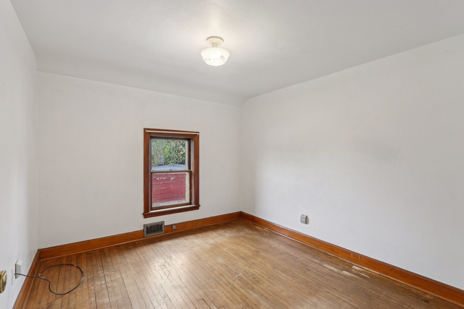 1533 Kremer Avenue, Racine, WI 53402