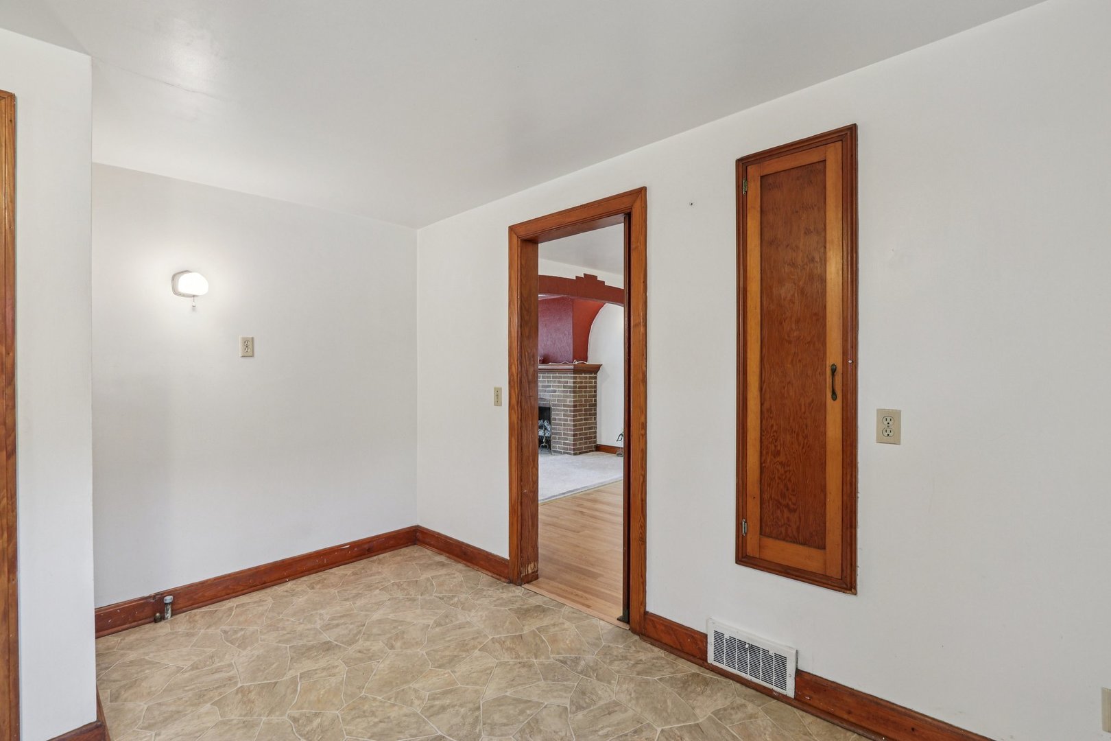 1533 Kremer Avenue, Racine, WI 53402