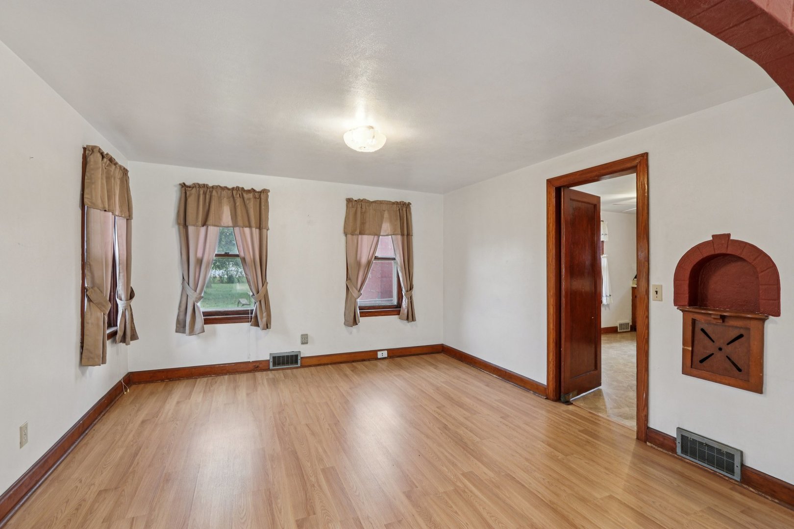 1533 Kremer Avenue, Racine, WI 53402