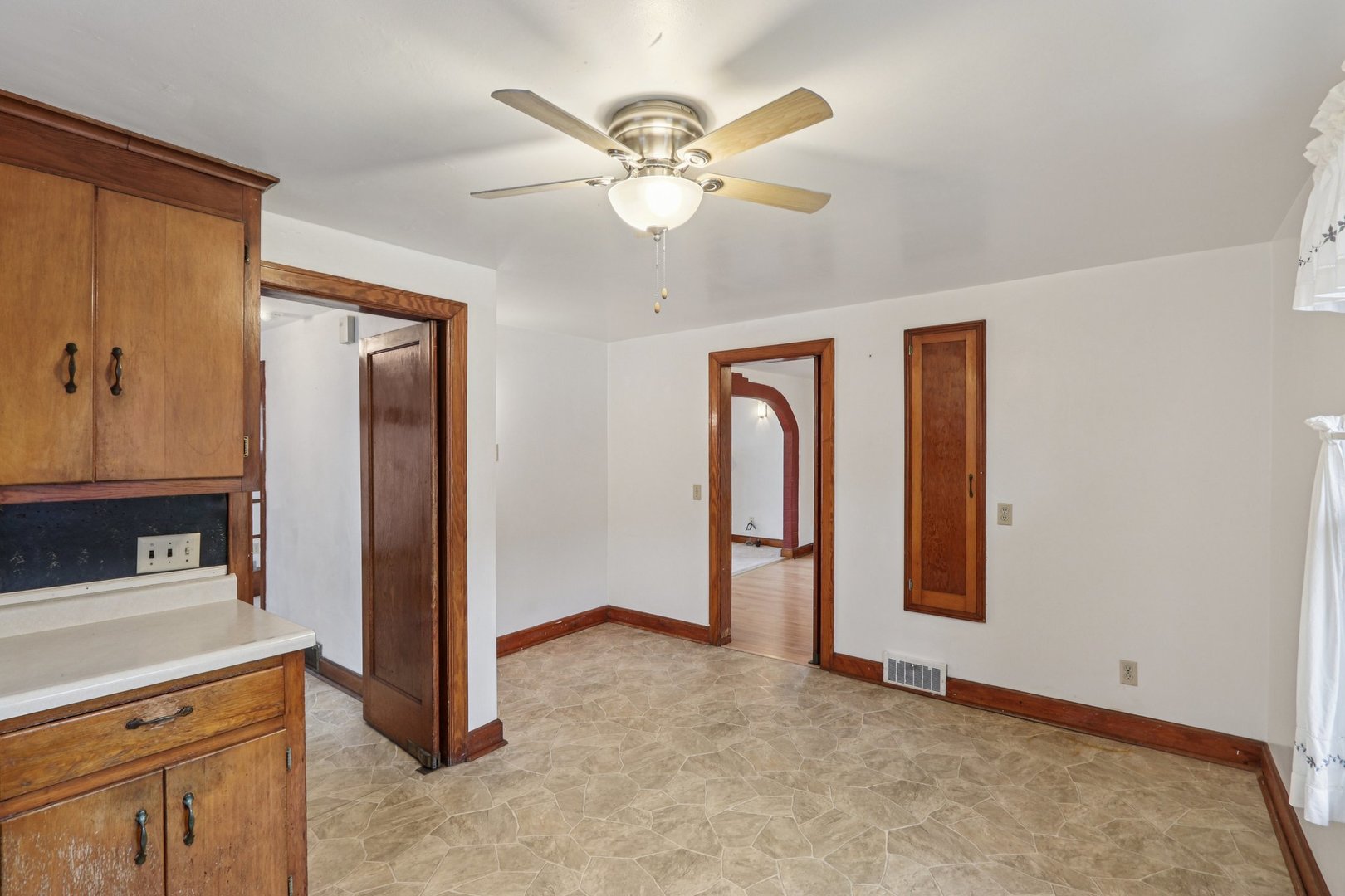 1533 Kremer Avenue, Racine, WI 53402