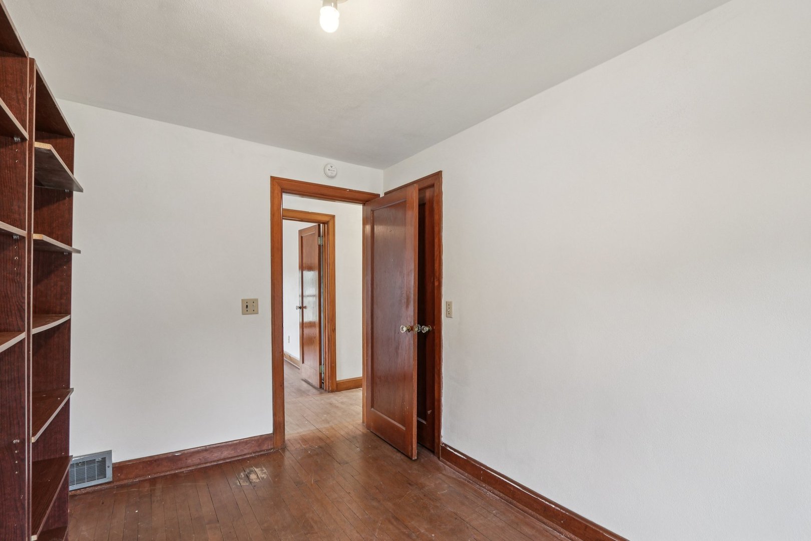 1533 Kremer Avenue, Racine, WI 53402