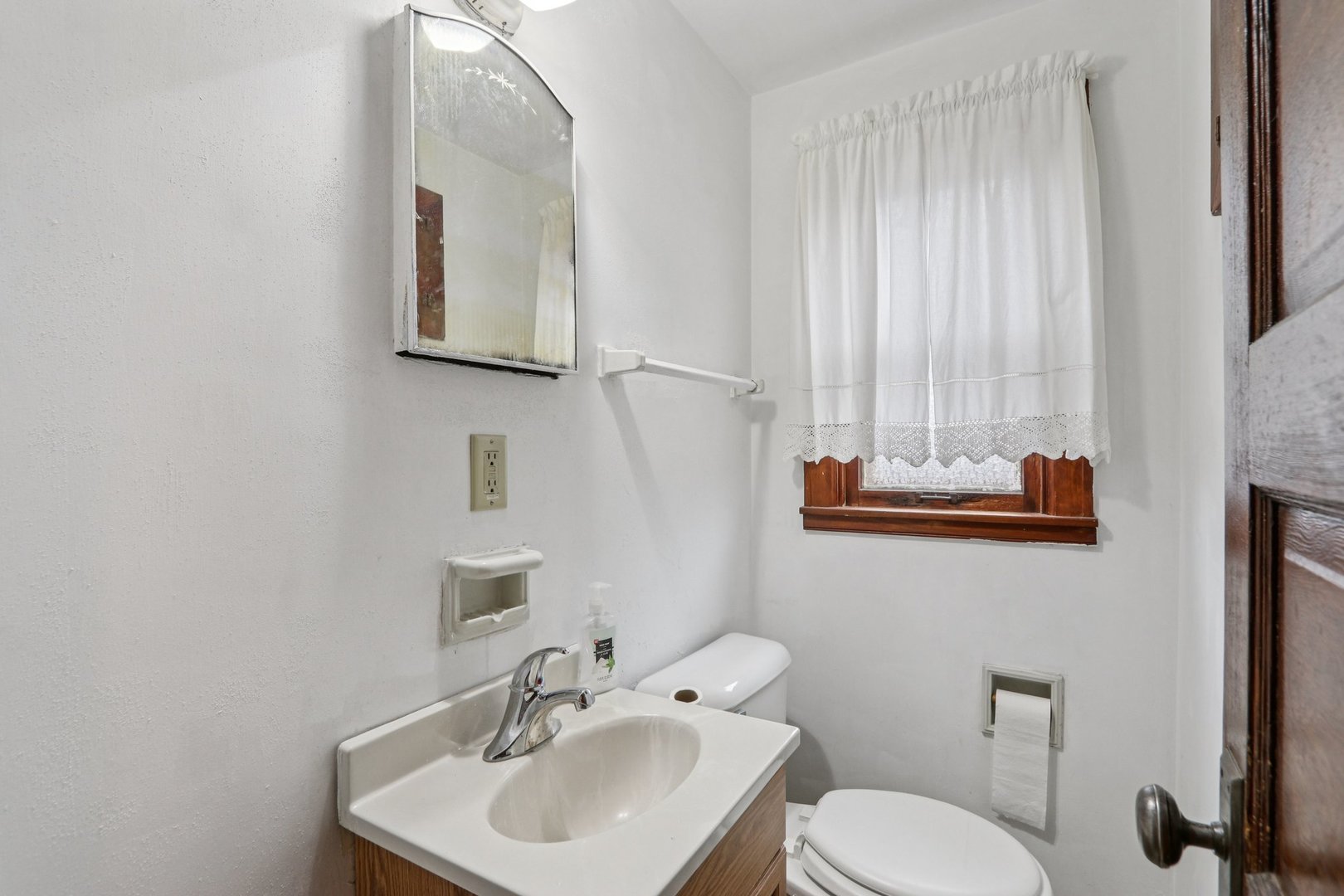 1533 Kremer Avenue, Racine, WI 53402