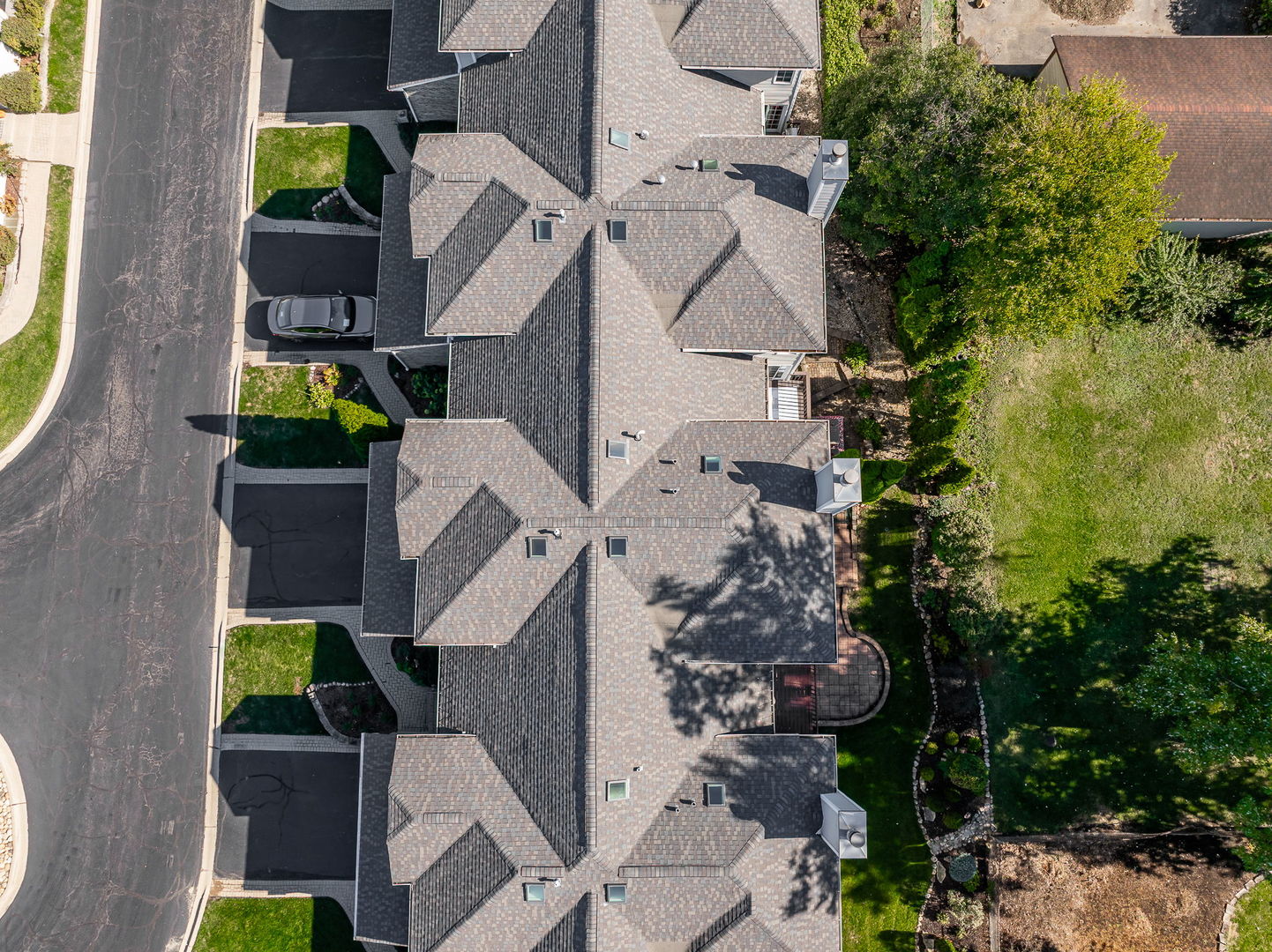 5018 VERNON PARK Place, Lisle, IL 60532