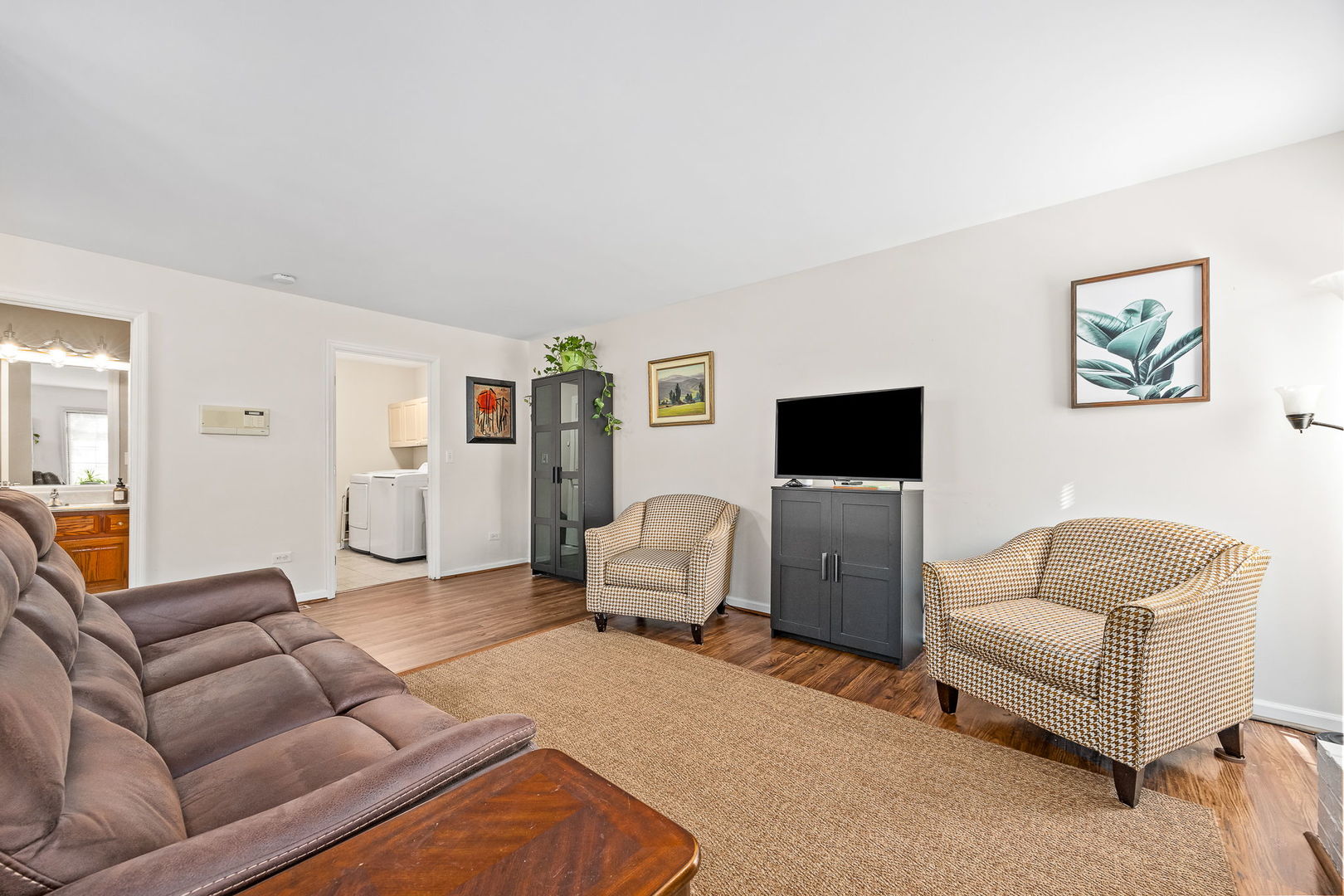 5018 VERNON PARK Place, Lisle, IL 60532