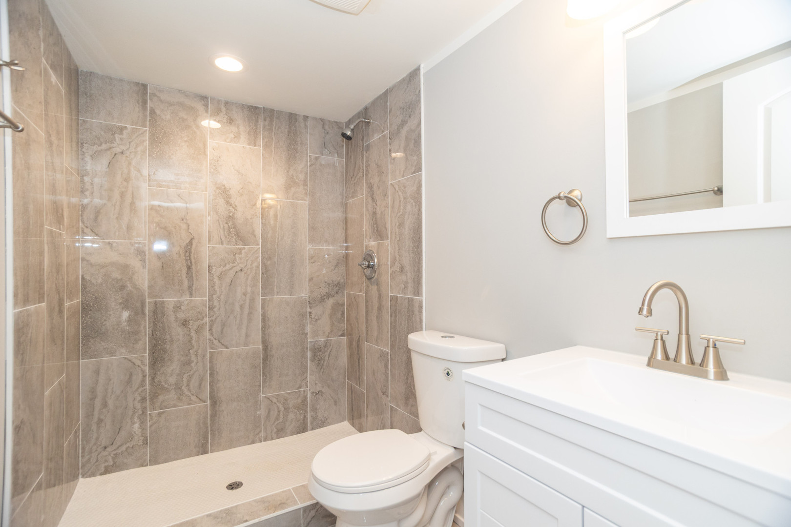 11010 S Union Avenue, Chicago, IL 60628