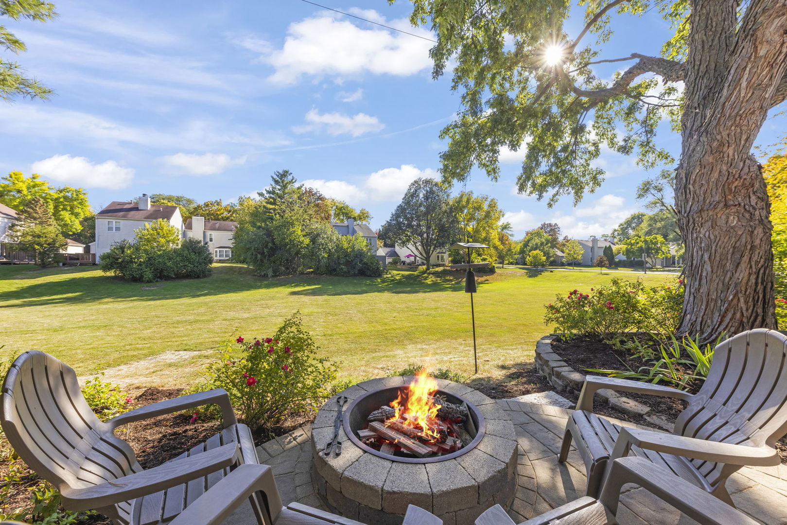 1056 Devonshire Avenue, Naperville, IL 60540