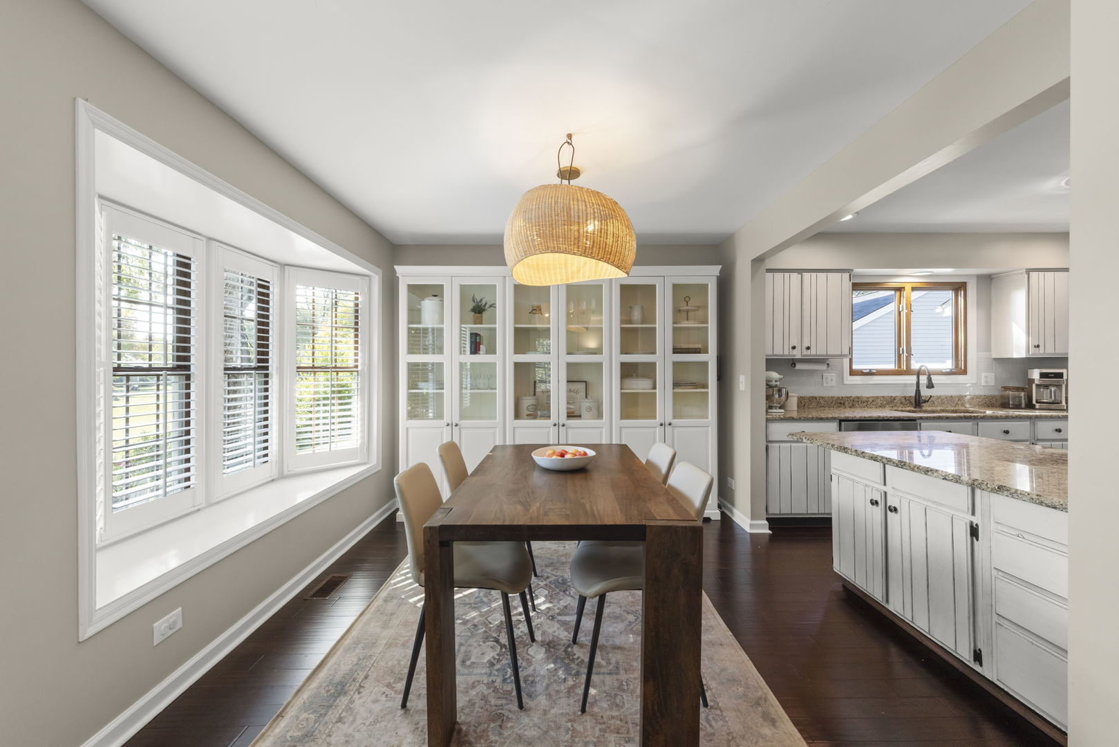 1056 Devonshire Avenue, Naperville, IL 60540