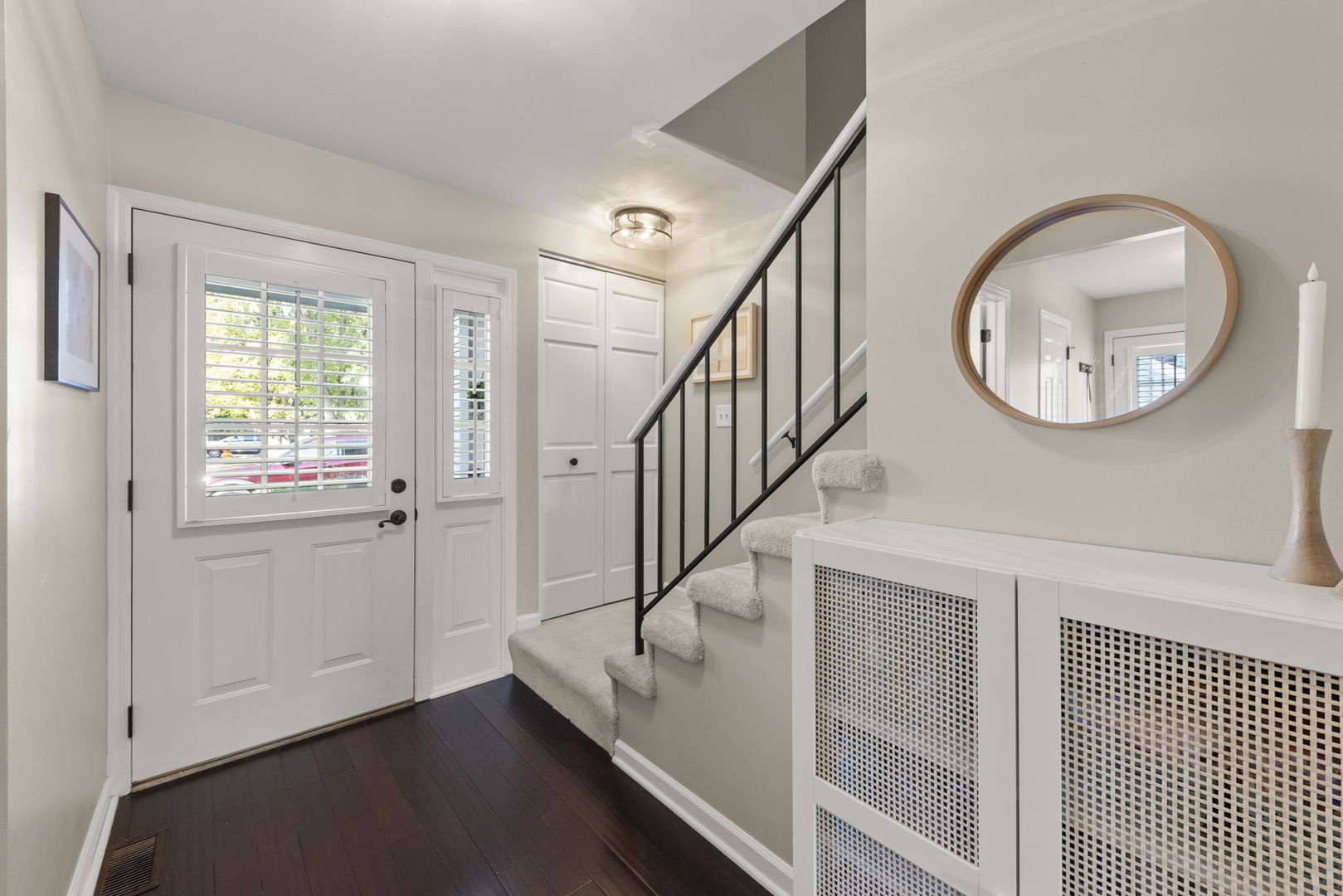 1056 Devonshire Avenue, Naperville, IL 60540