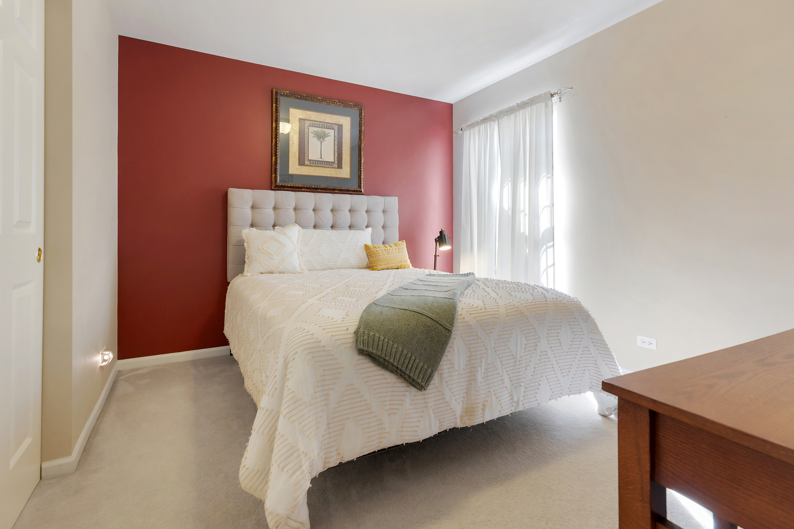 3891 WILLOW VIEW Drive #3891, Lake In The Hills, IL 60156