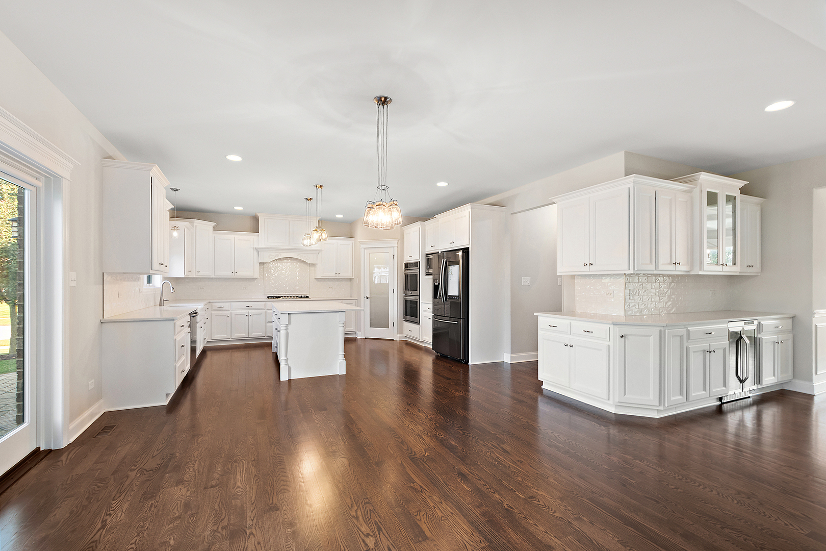 22018 Mary Drive, Frankfort, IL 60423