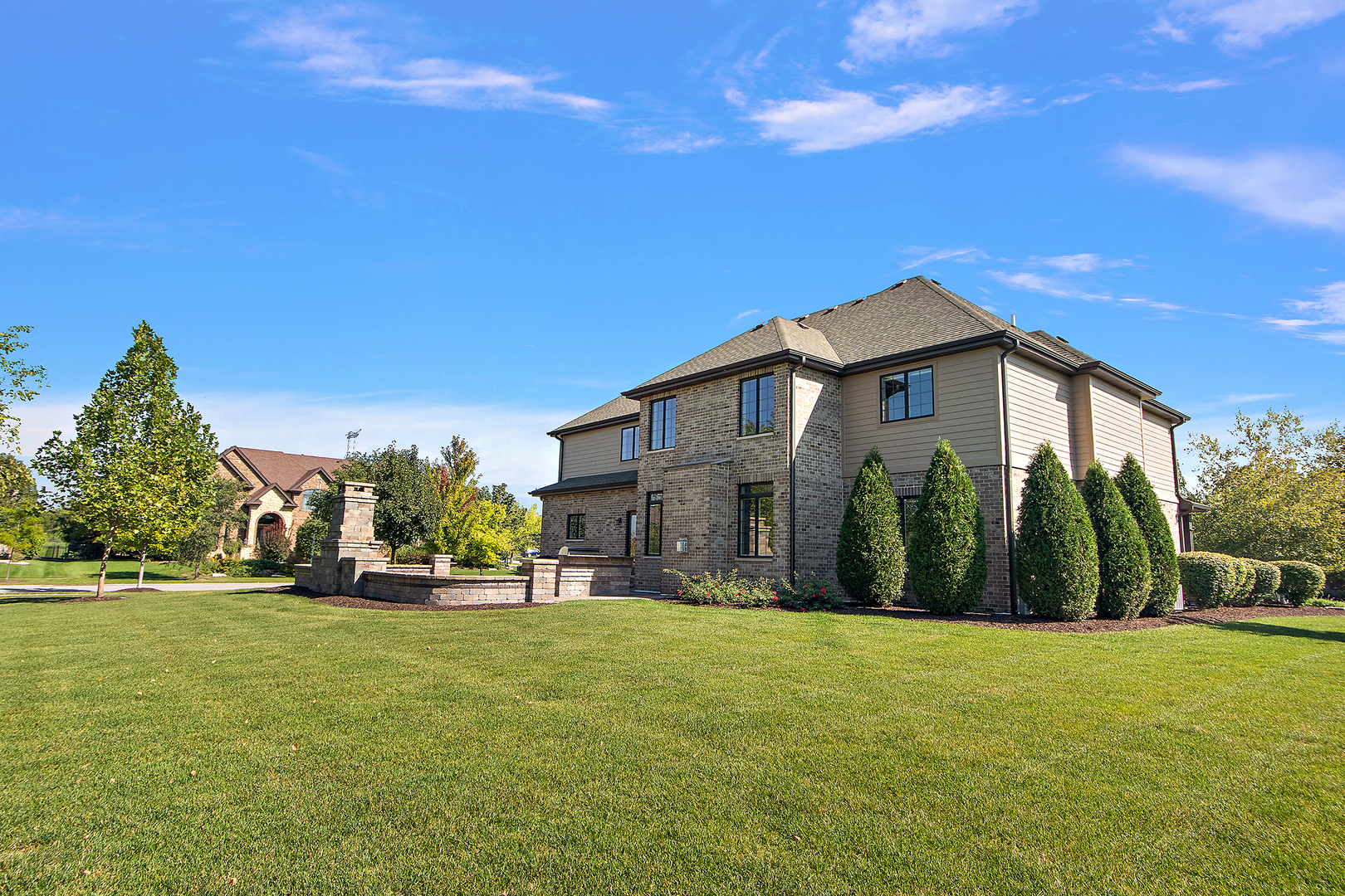 22018 Mary Drive, Frankfort, IL 60423