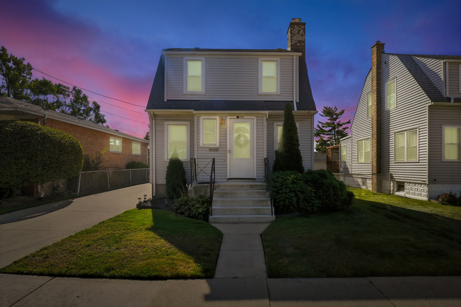 3043 W 96th Place, Evergreen Park, IL 60805