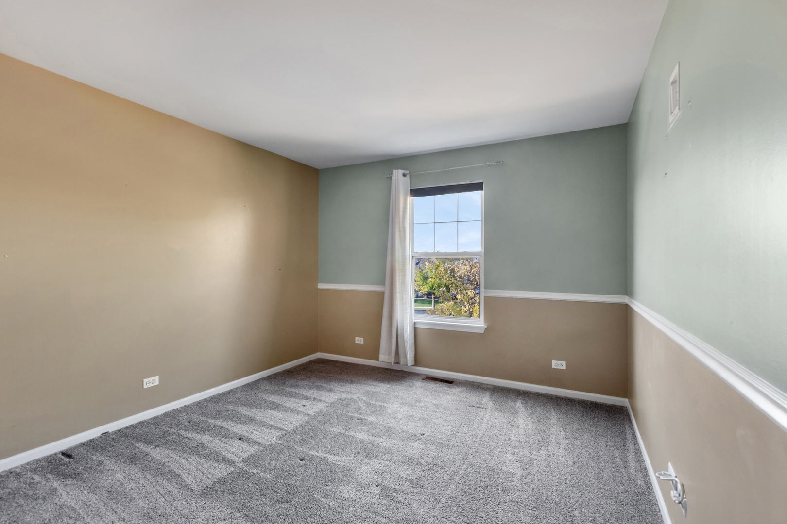 103 Harding Court, North Aurora, IL 60542