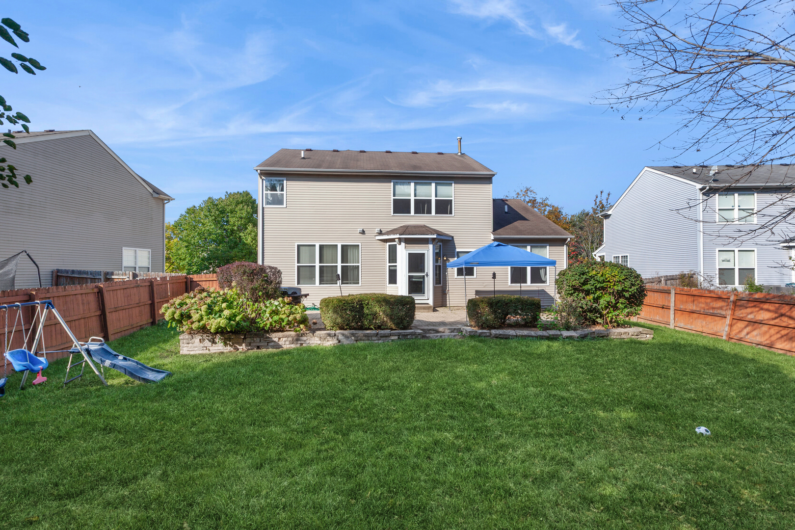 103 Harding Court, North Aurora, IL 60542