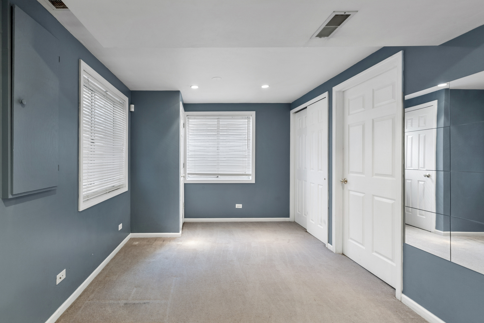 103 Harding Court, North Aurora, IL 60542