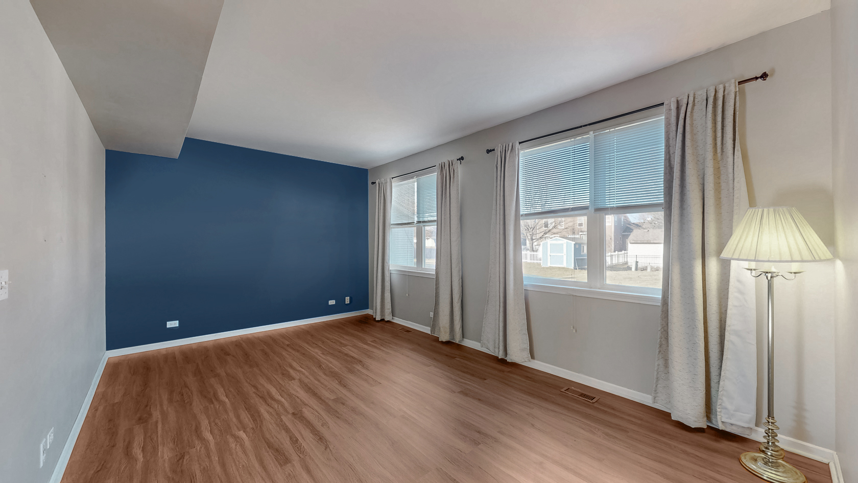 225 Mondovi Drive, Oswego, IL 60543