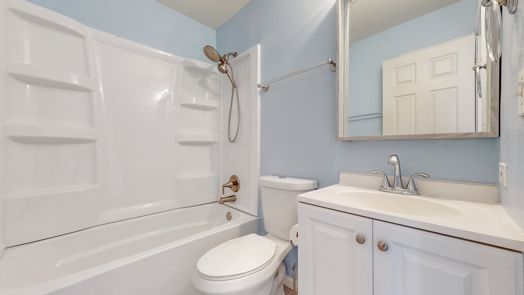 225 Mondovi Drive, Oswego, IL 60543