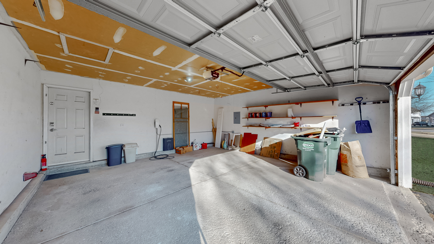 225 Mondovi Drive, Oswego, IL 60543