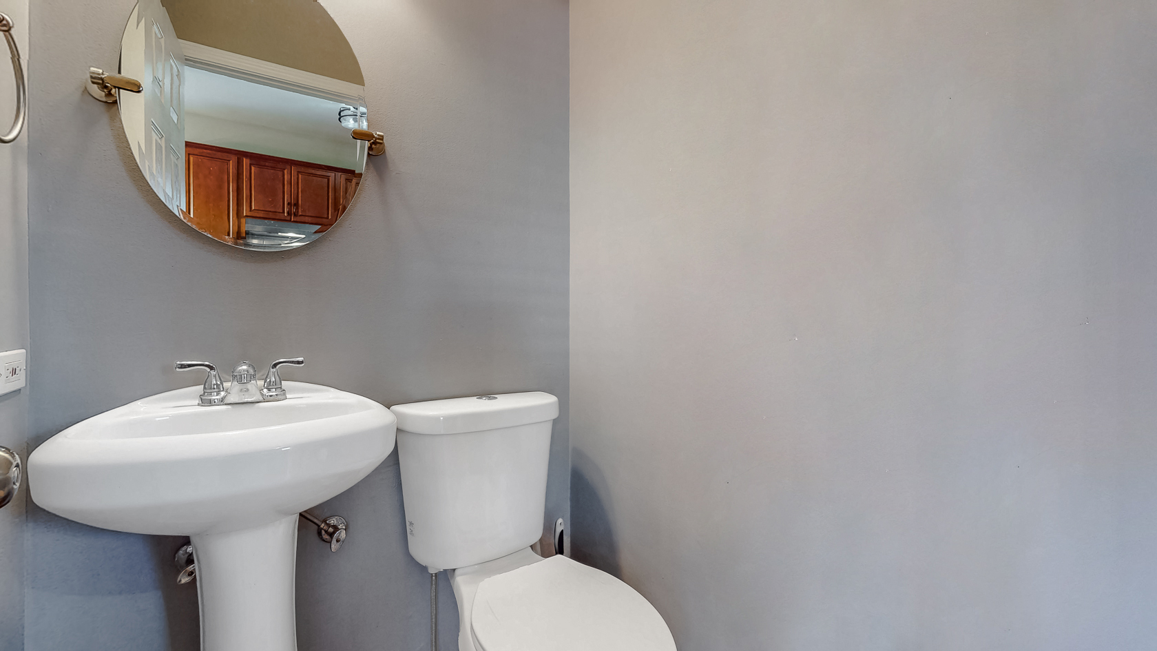 225 Mondovi Drive, Oswego, IL 60543