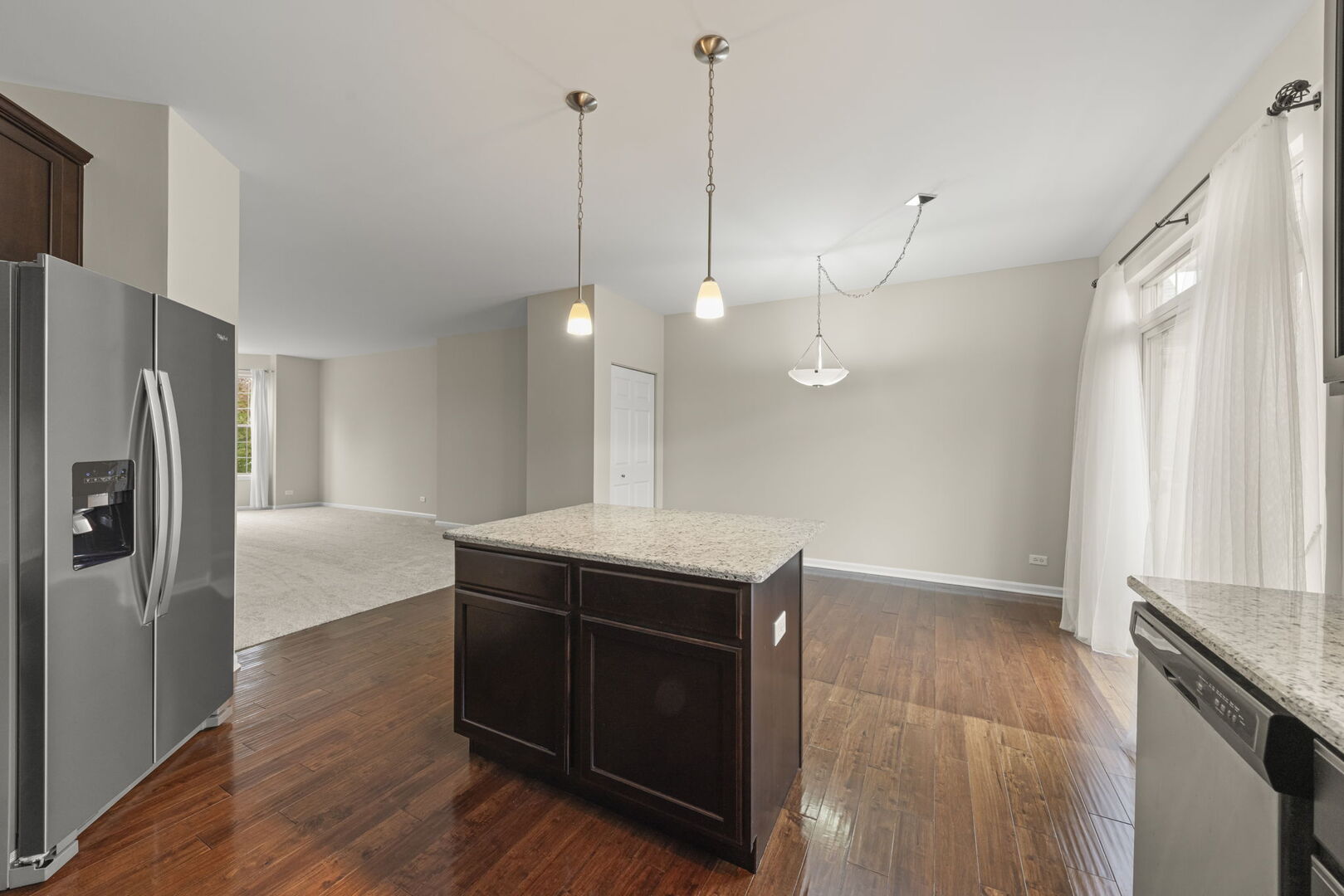 28W068 Shelburne Farms Drive, Winfield, IL 60190