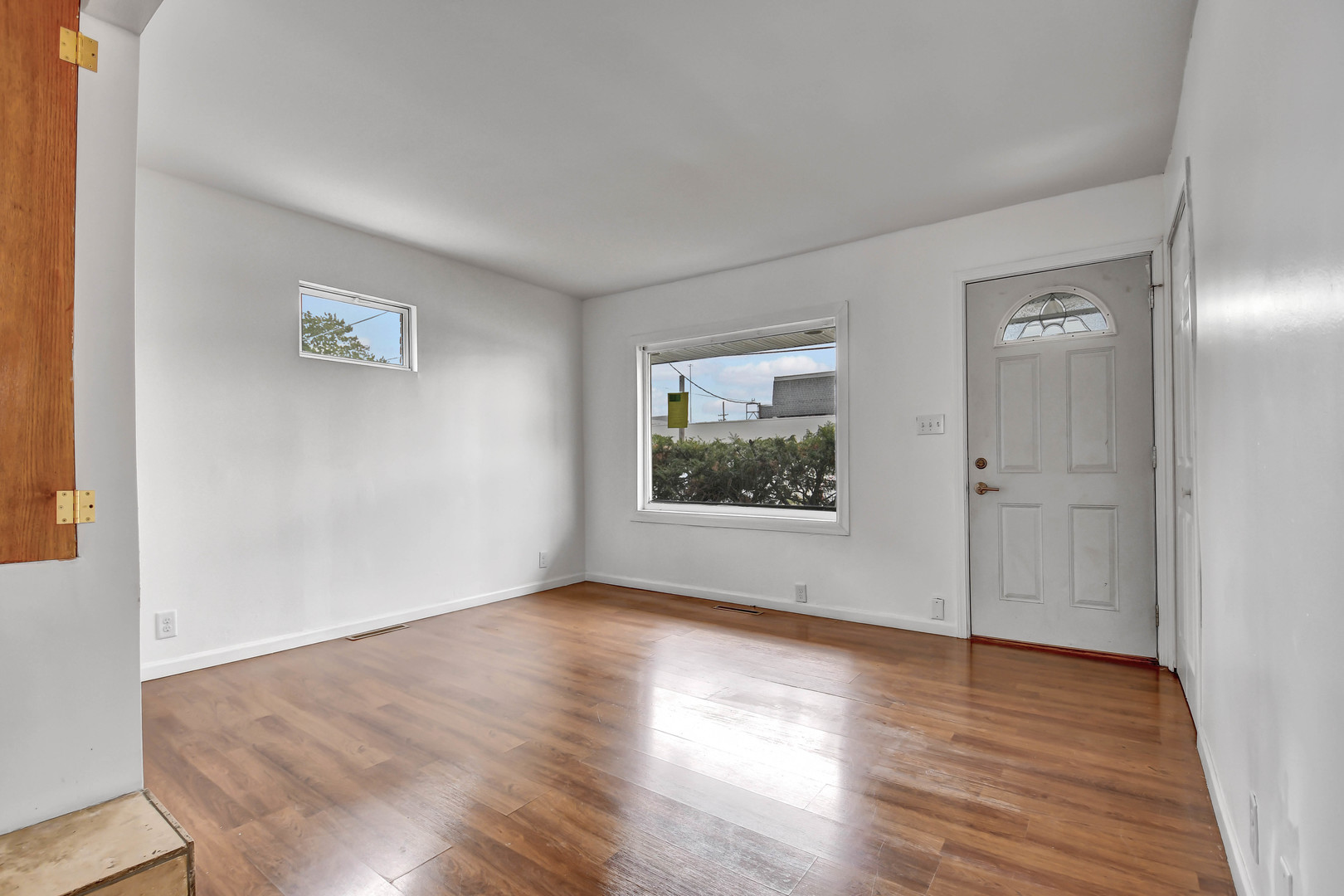 2950 Bernice Road, Lansing, IL 60438