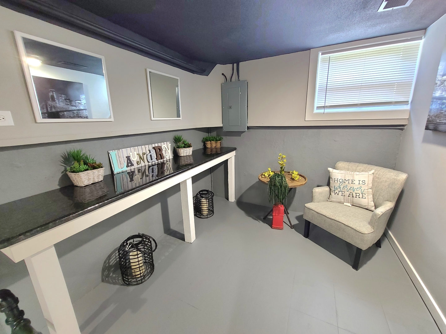 9526 S Kilbourn Avenue, Oak Lawn, IL 60453