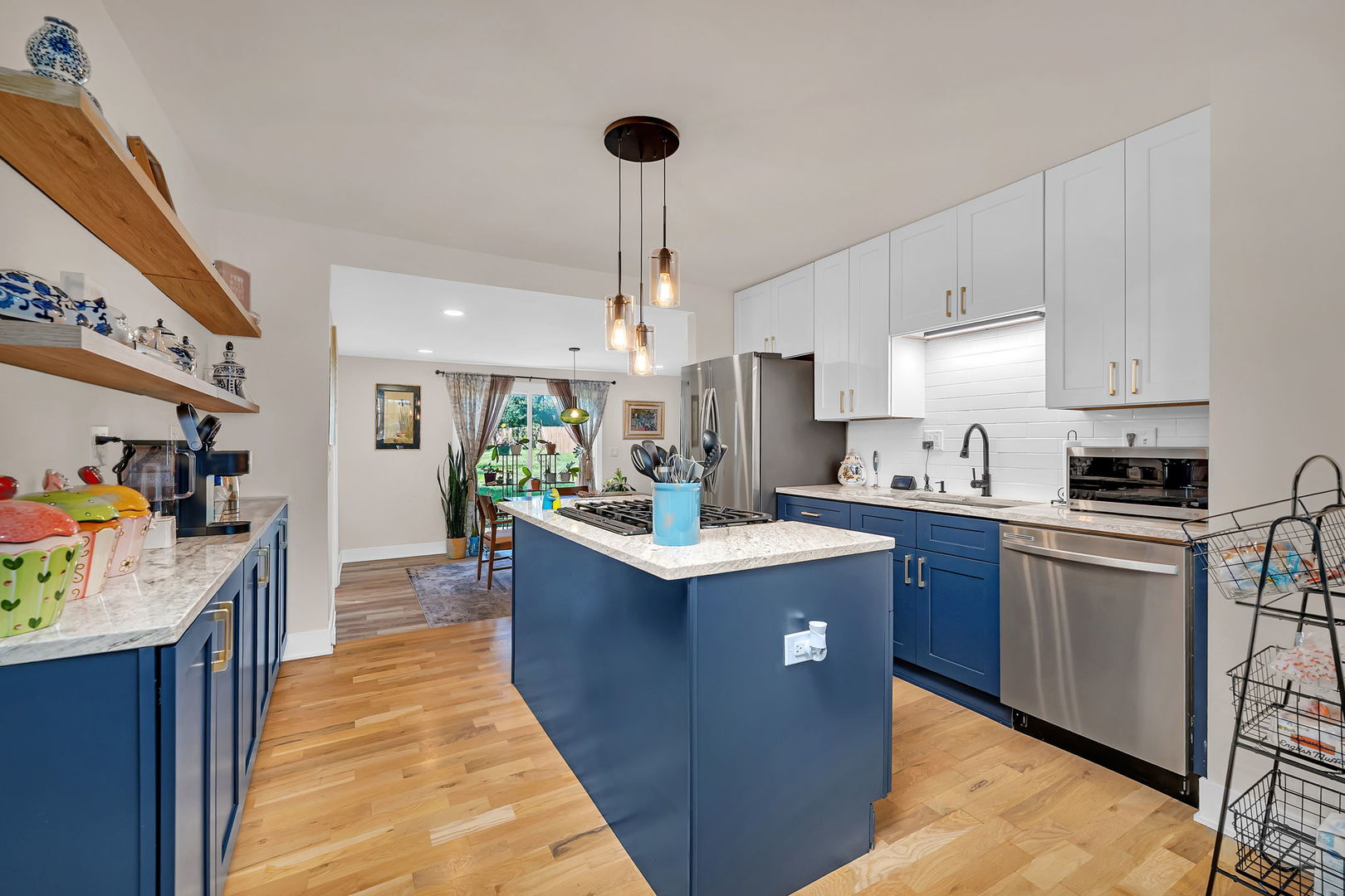 128 S Villa Avenue, Addison, IL 60101