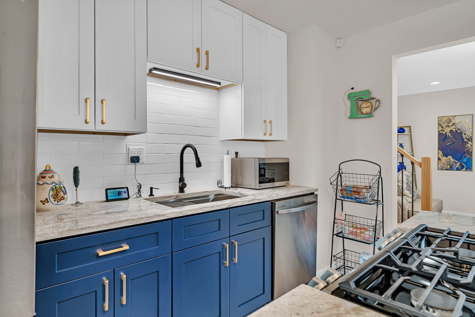 128 S Villa Avenue, Addison, IL 60101