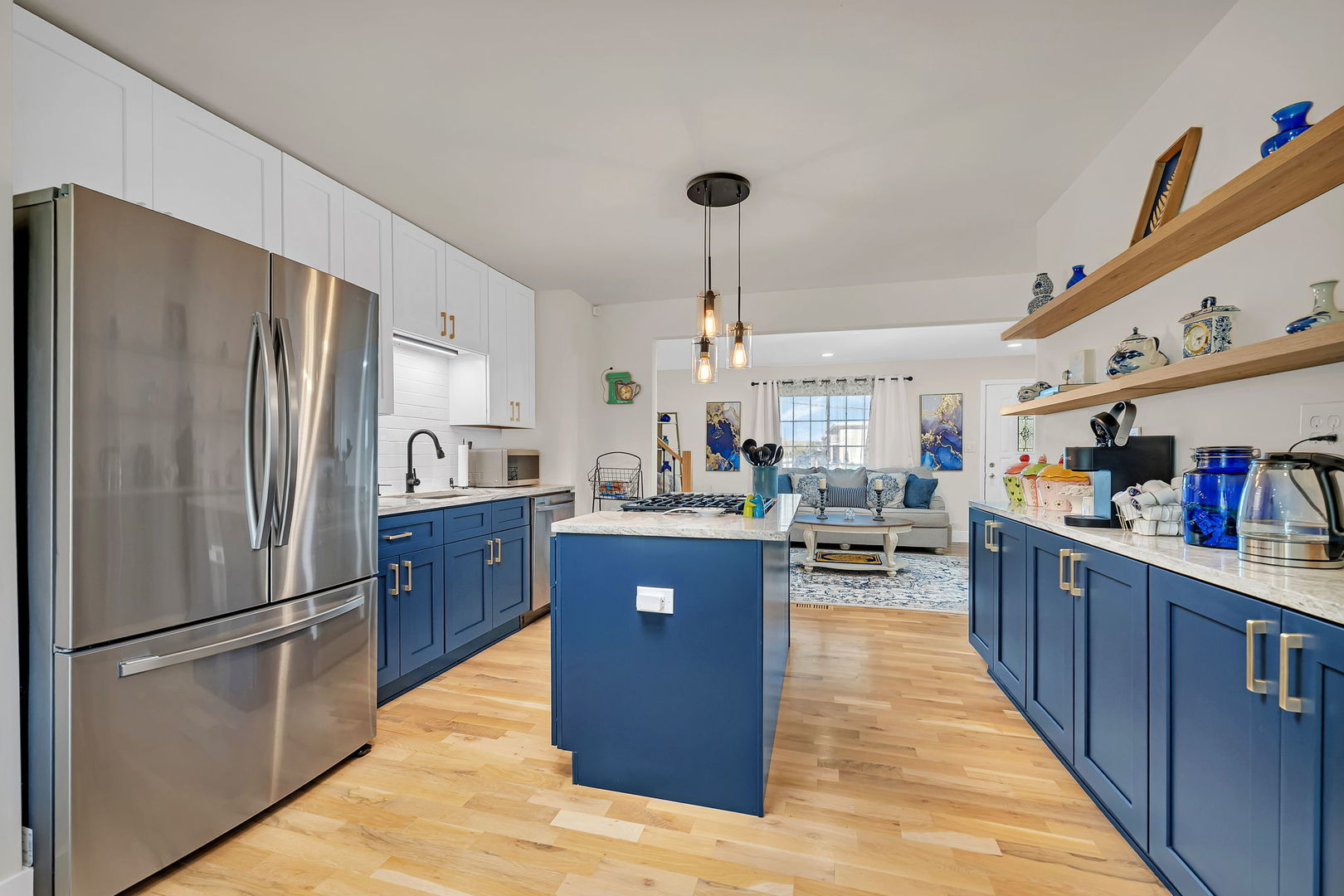 128 S Villa Avenue, Addison, IL 60101