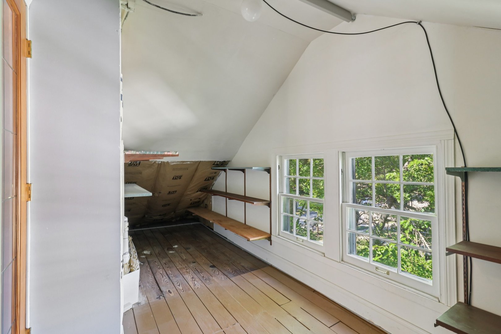 115 S Spring Avenue, La Grange, IL 60525