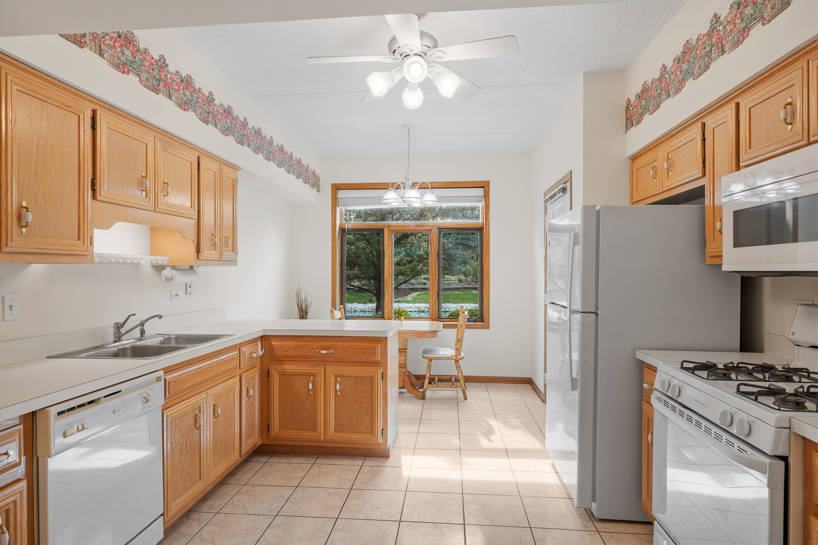 6551 Pine Lake Drive #2, Tinley Park, IL 60477