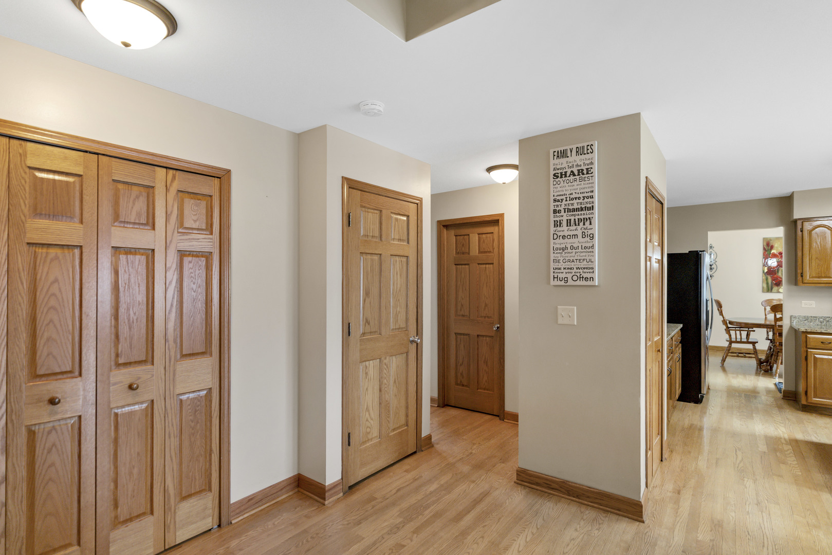 560 Valleyview Drive, Bartlett, IL 60103