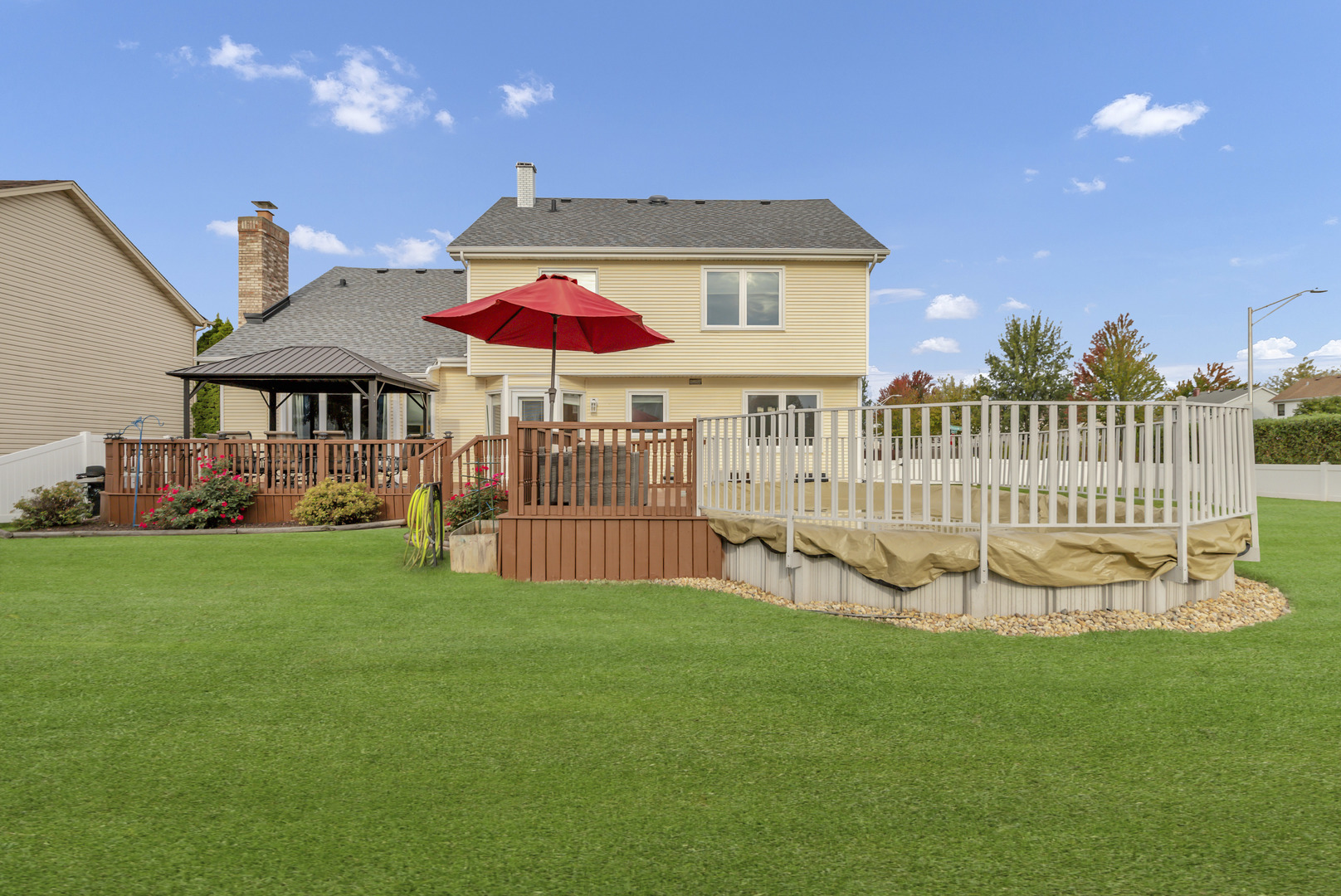 560 Valleyview Drive, Bartlett, IL 60103