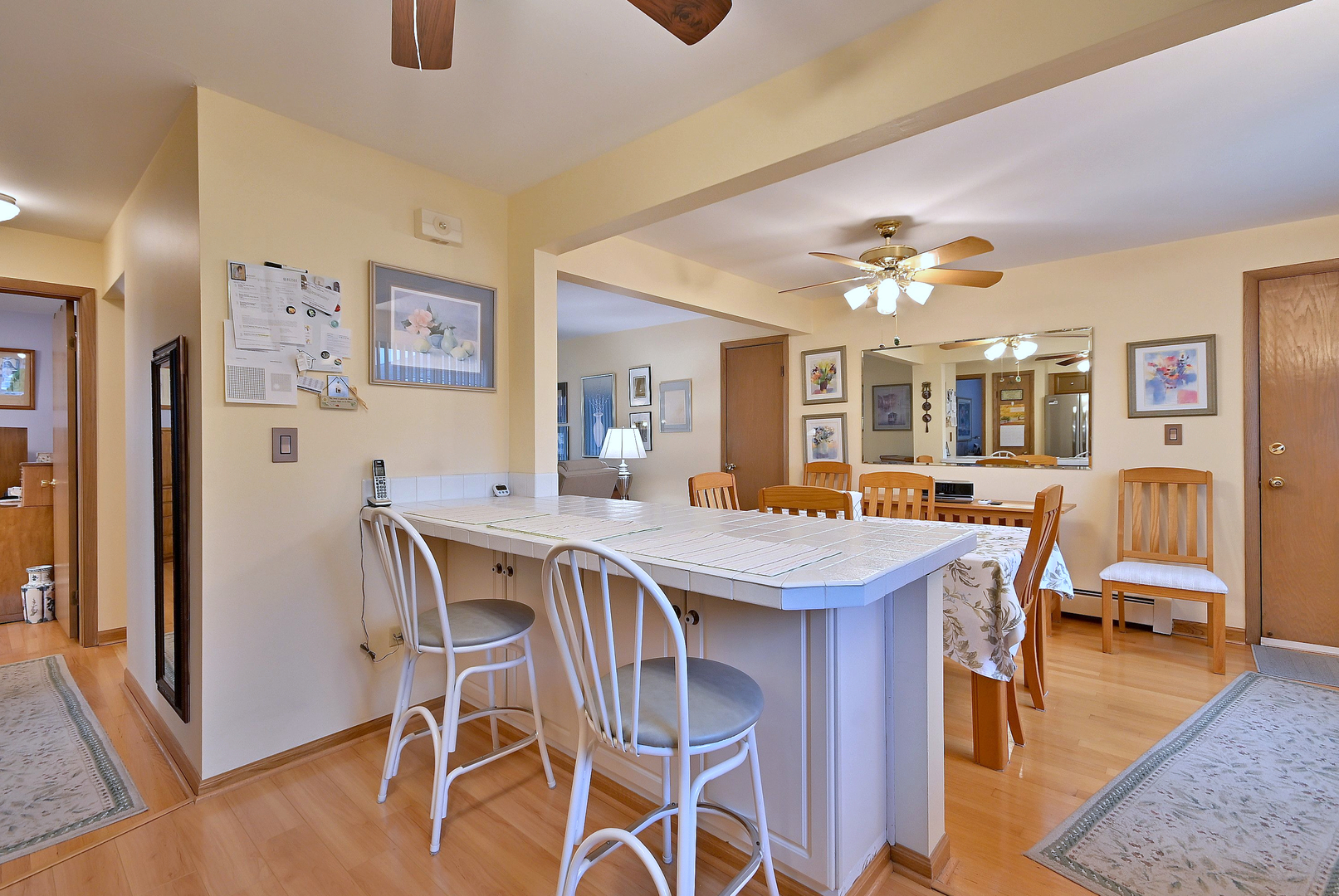 6815 N Olmsted Avenue #203, Chicago, IL 60631