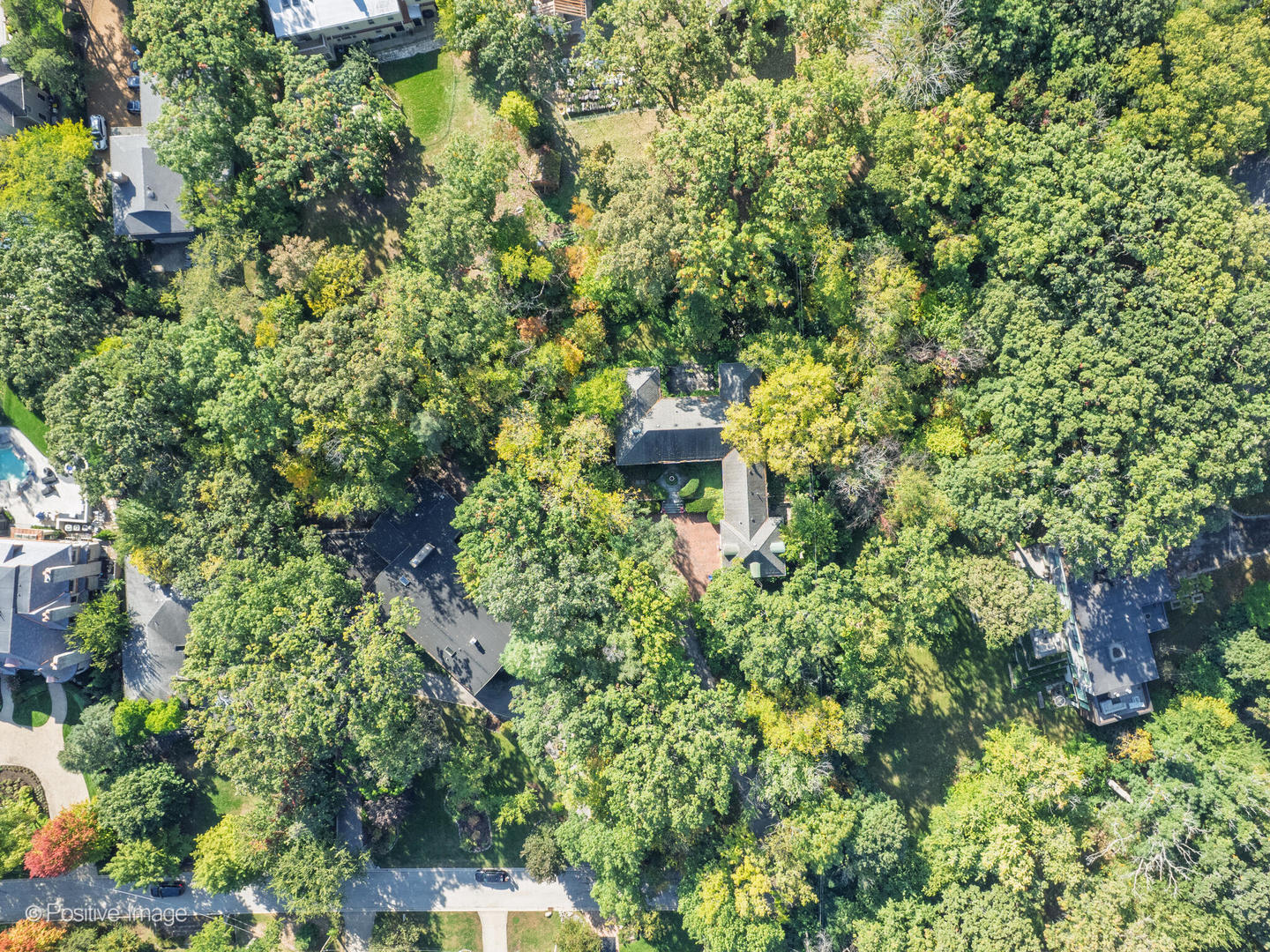 704 Bittersweet Lane, Hinsdale, IL 60521