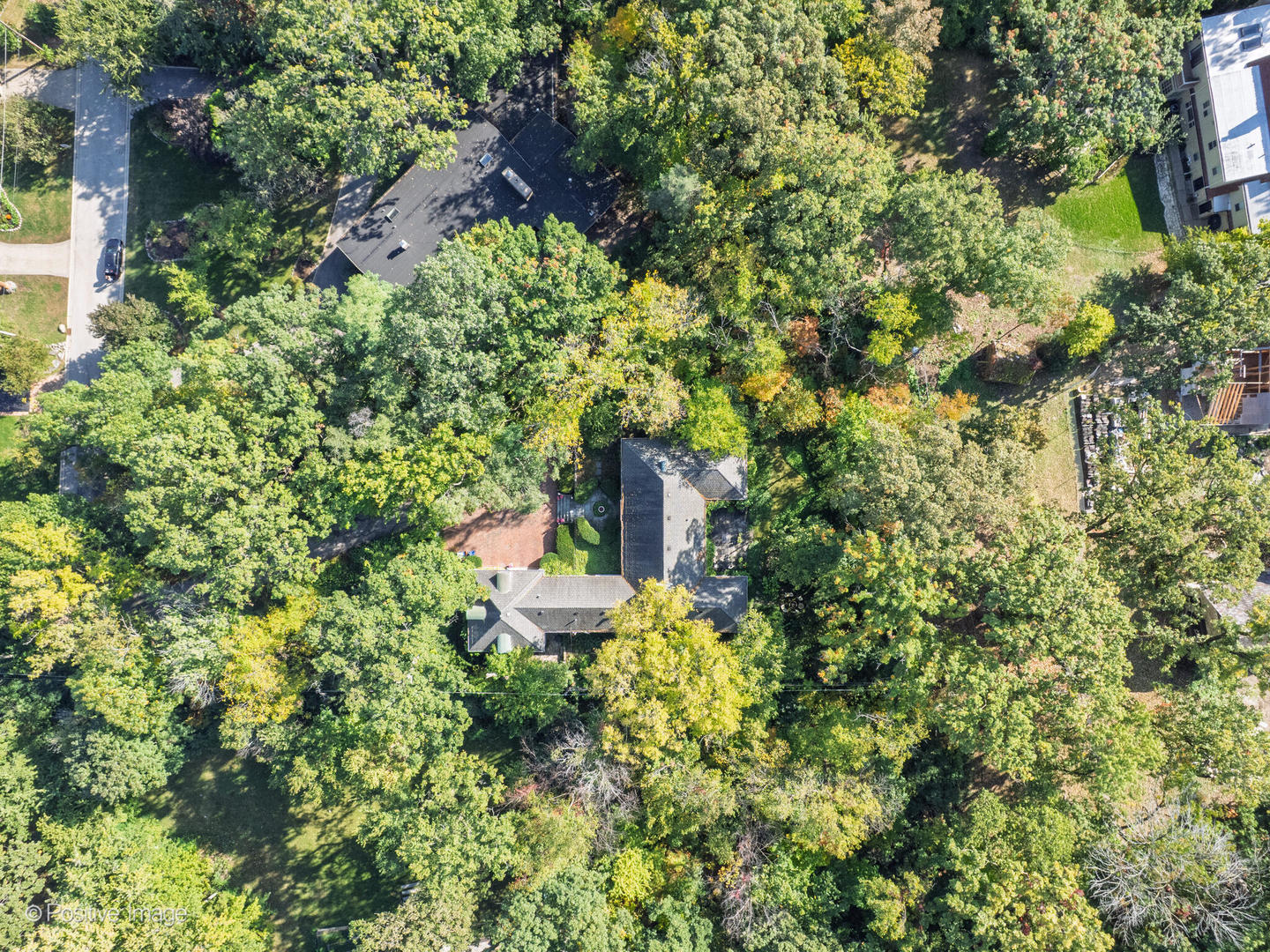 704 Bittersweet Lane, Hinsdale, IL 60521