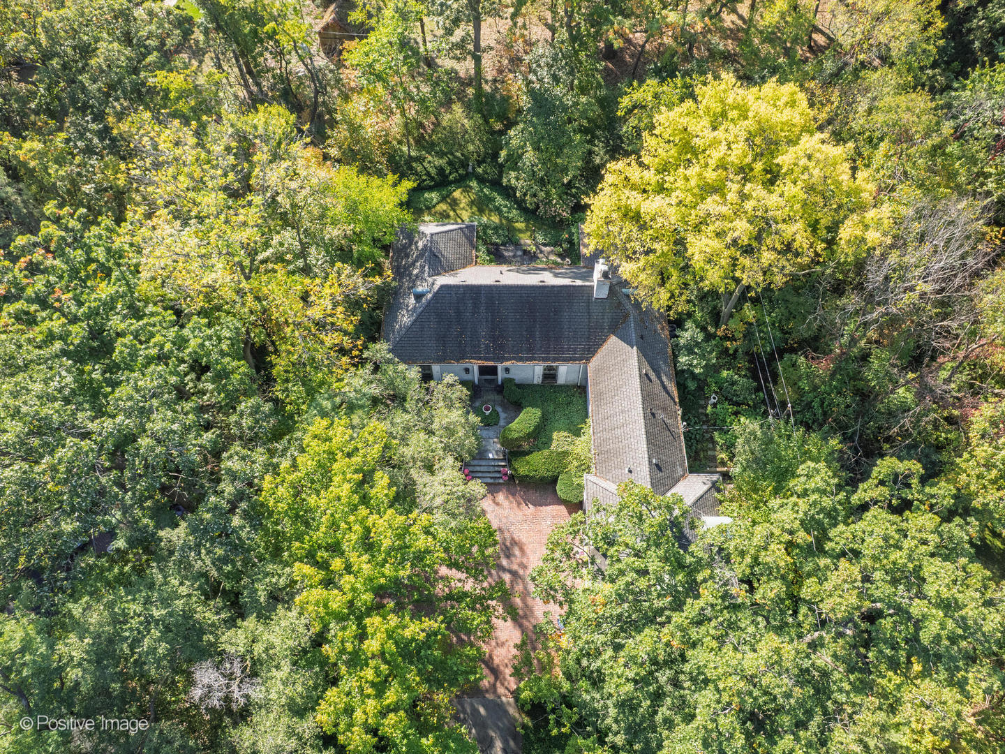 704 Bittersweet Lane, Hinsdale, IL 60521