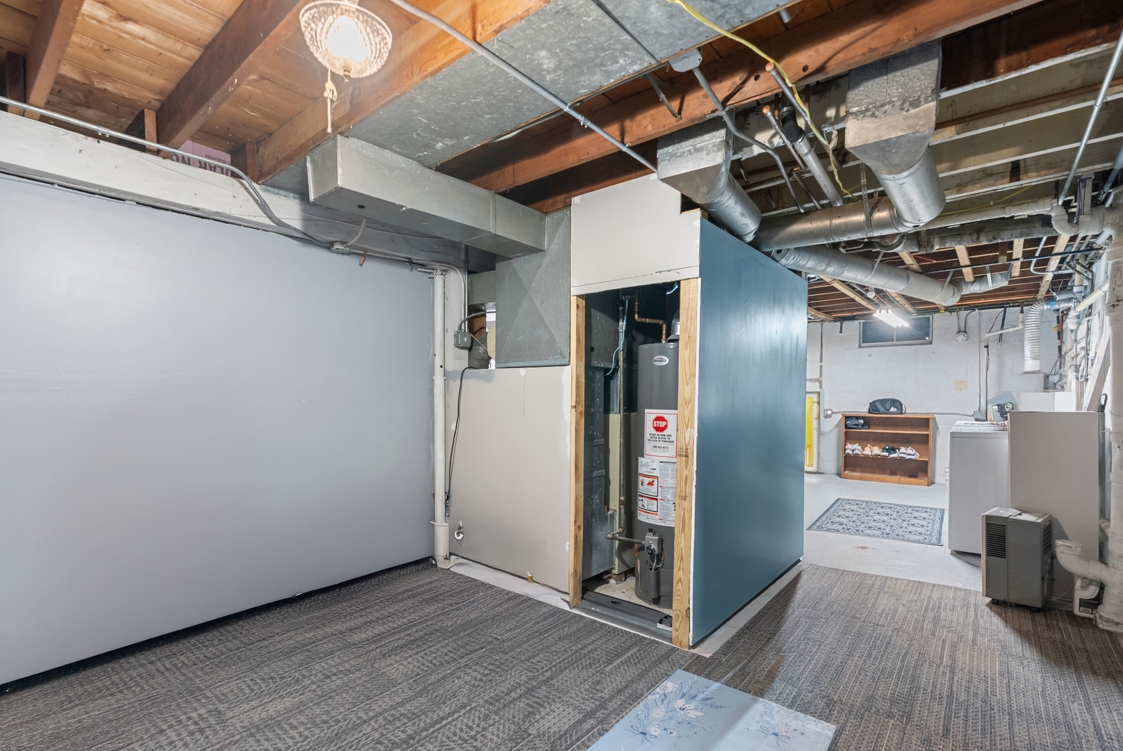 1143 Ridgeway Avenue, Aurora, IL 60506