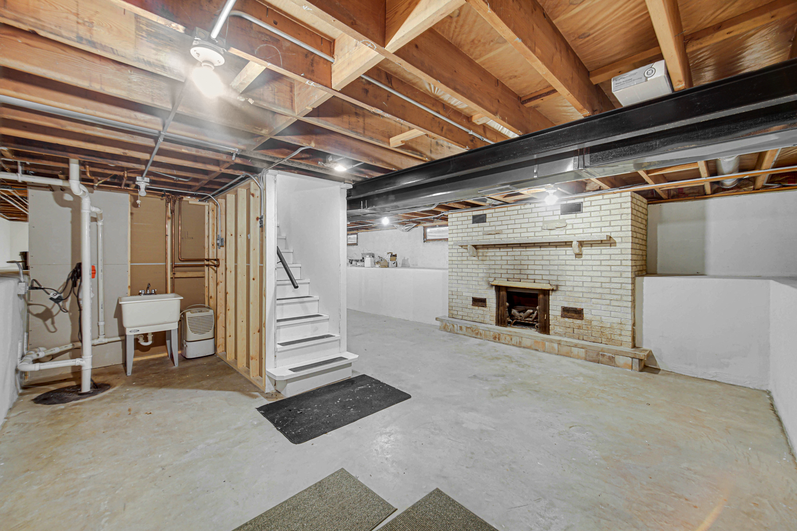 157 Austin Avenue, Carpentersville, IL 60110