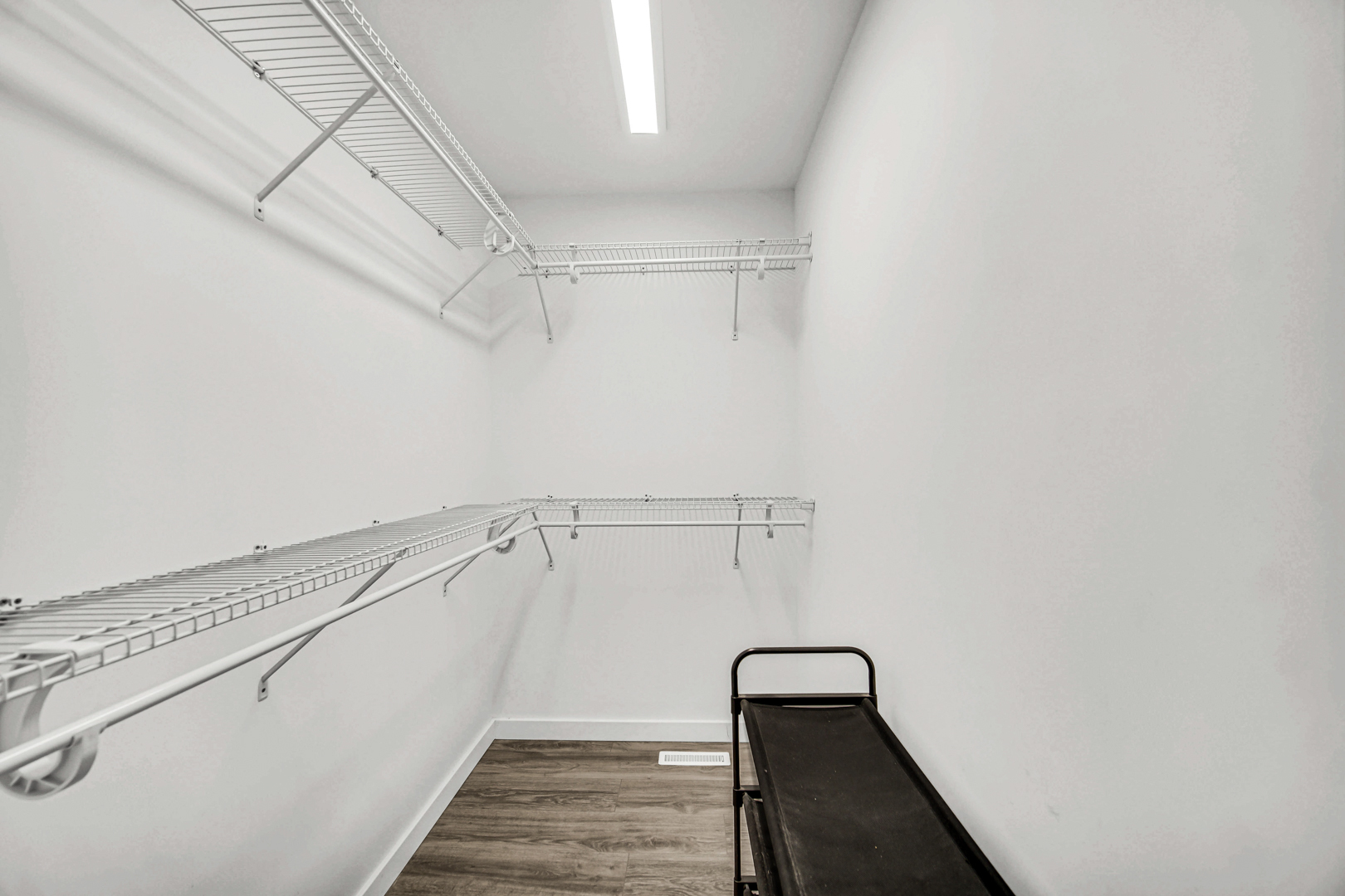 157 Austin Avenue, Carpentersville, IL 60110