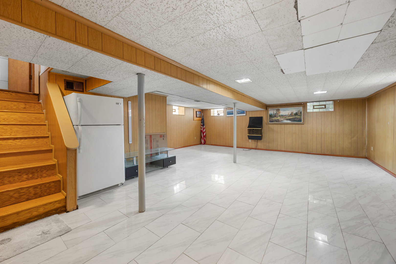 4228 Atlantic Avenue, Schiller Park, IL 60176