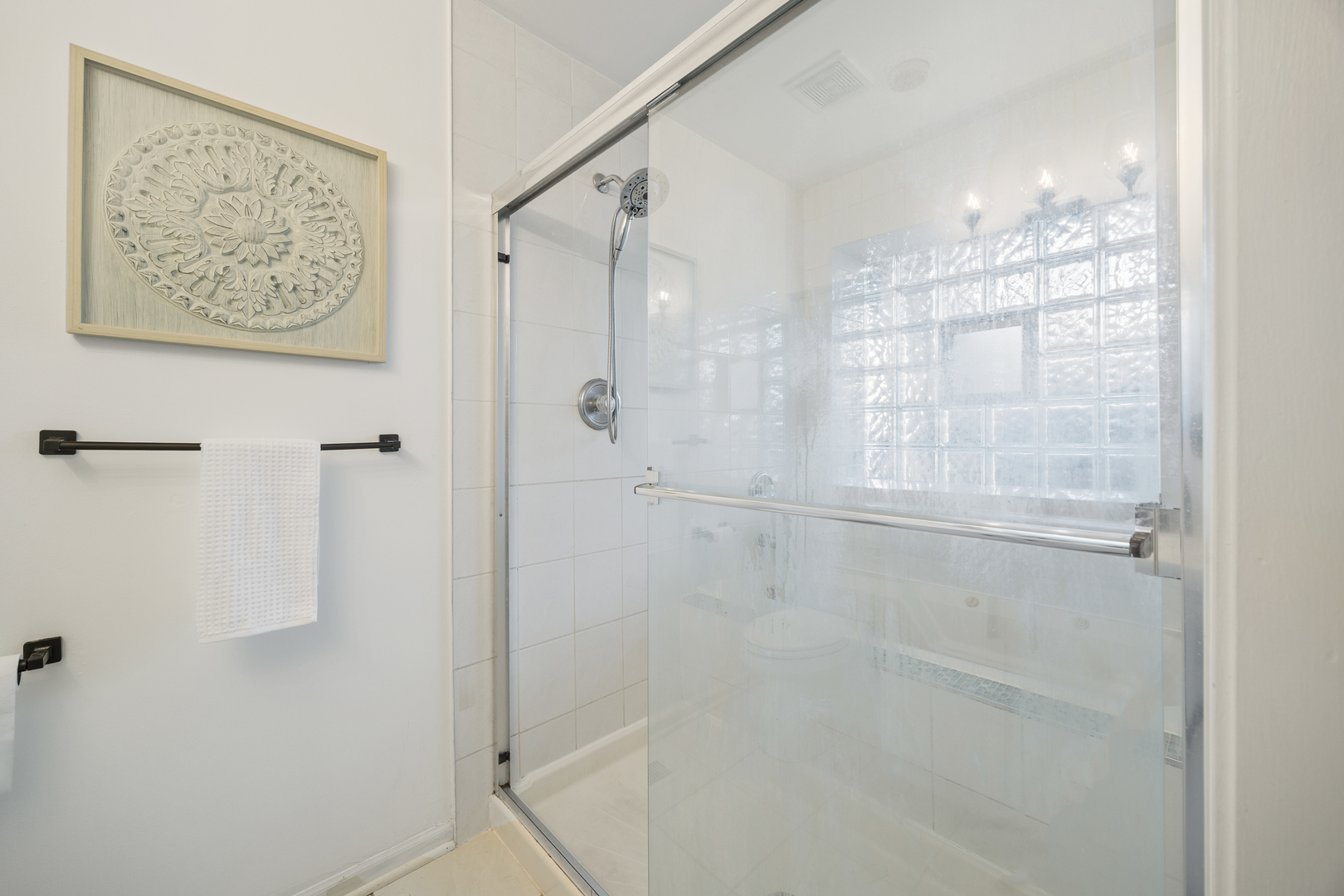 2106 W Erie Street #1E, Chicago, IL 60612