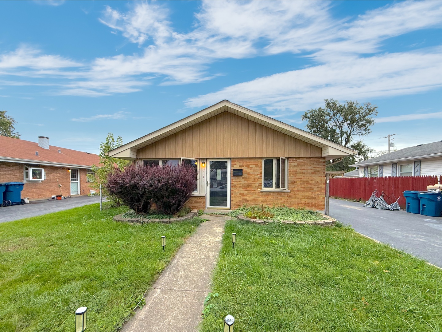 3141 Wallace Avenue, Steger, IL 60475