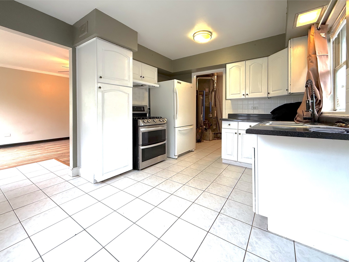 3141 Wallace Avenue, Steger, IL 60475