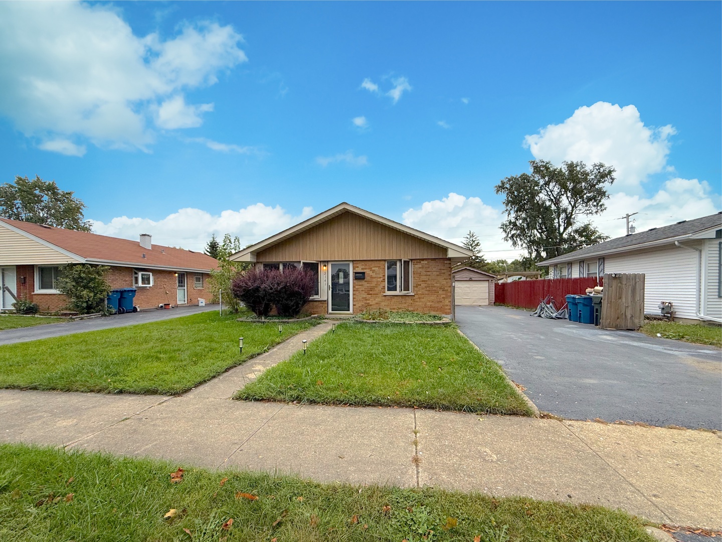 3141 Wallace Avenue, Steger, IL 60475