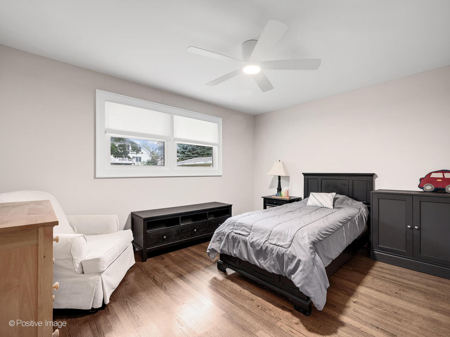 246 N Jackson Road, Clarendon Hills, IL 60514