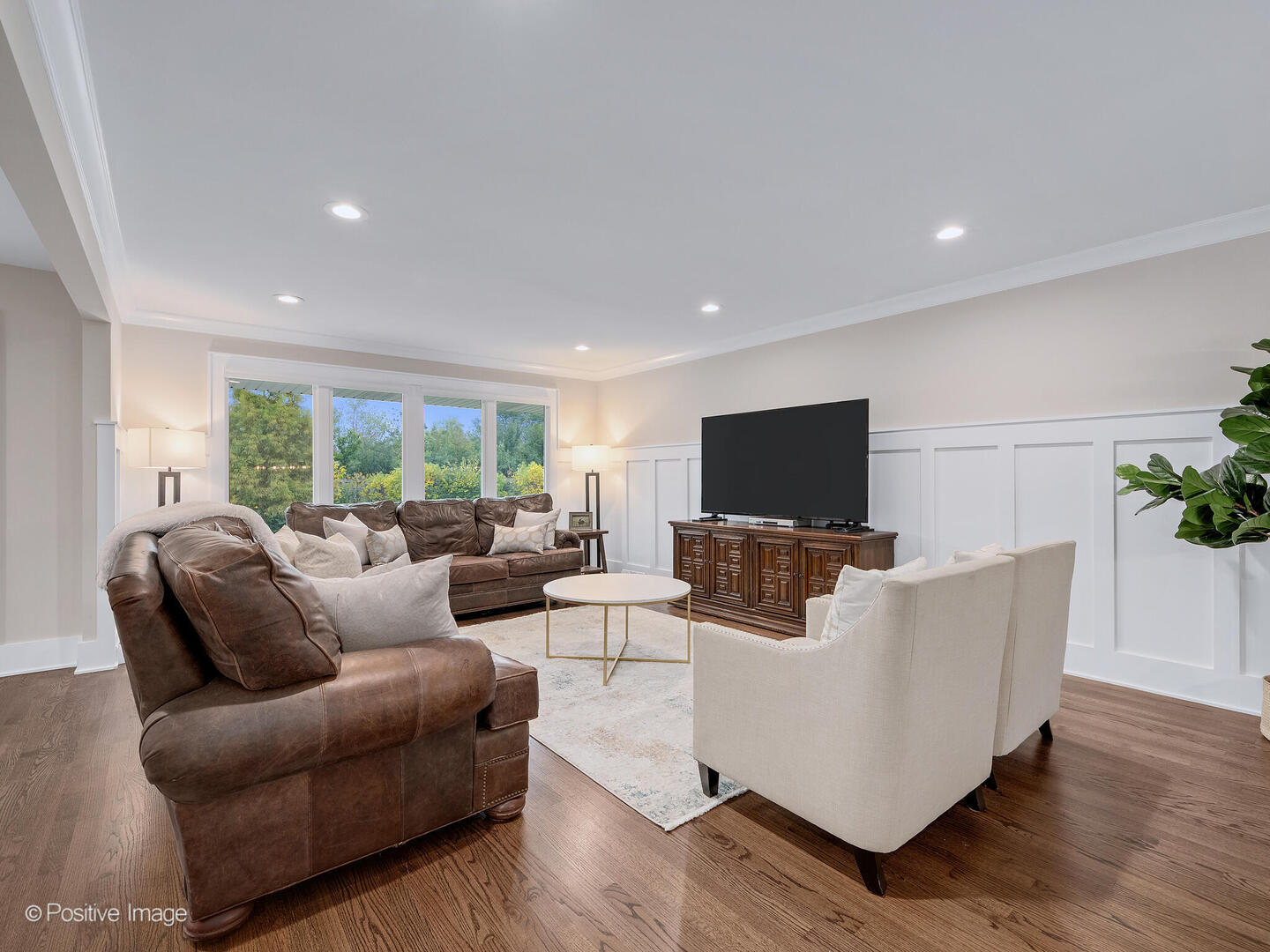 246 N Jackson Road, Clarendon Hills, IL 60514