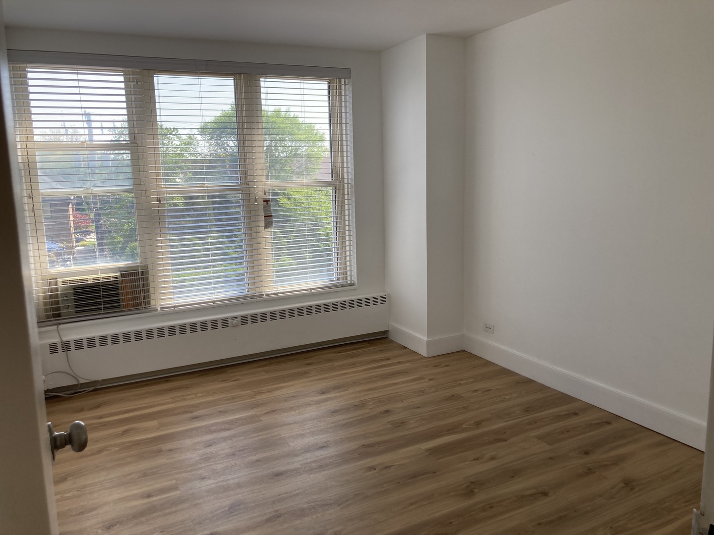 1301 W Touhy Avenue #315, Park Ridge, IL 60068