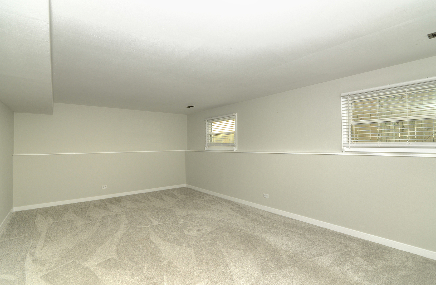 7837 Huntington Circle, Hanover Park, IL 60133